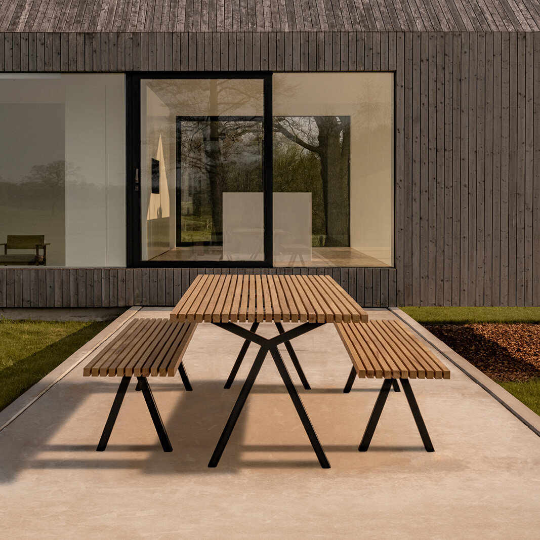 Design Dining Bench | Slim X-type Outdoor Bench Steel white powdercoating | Iroko | Studio HENK| 