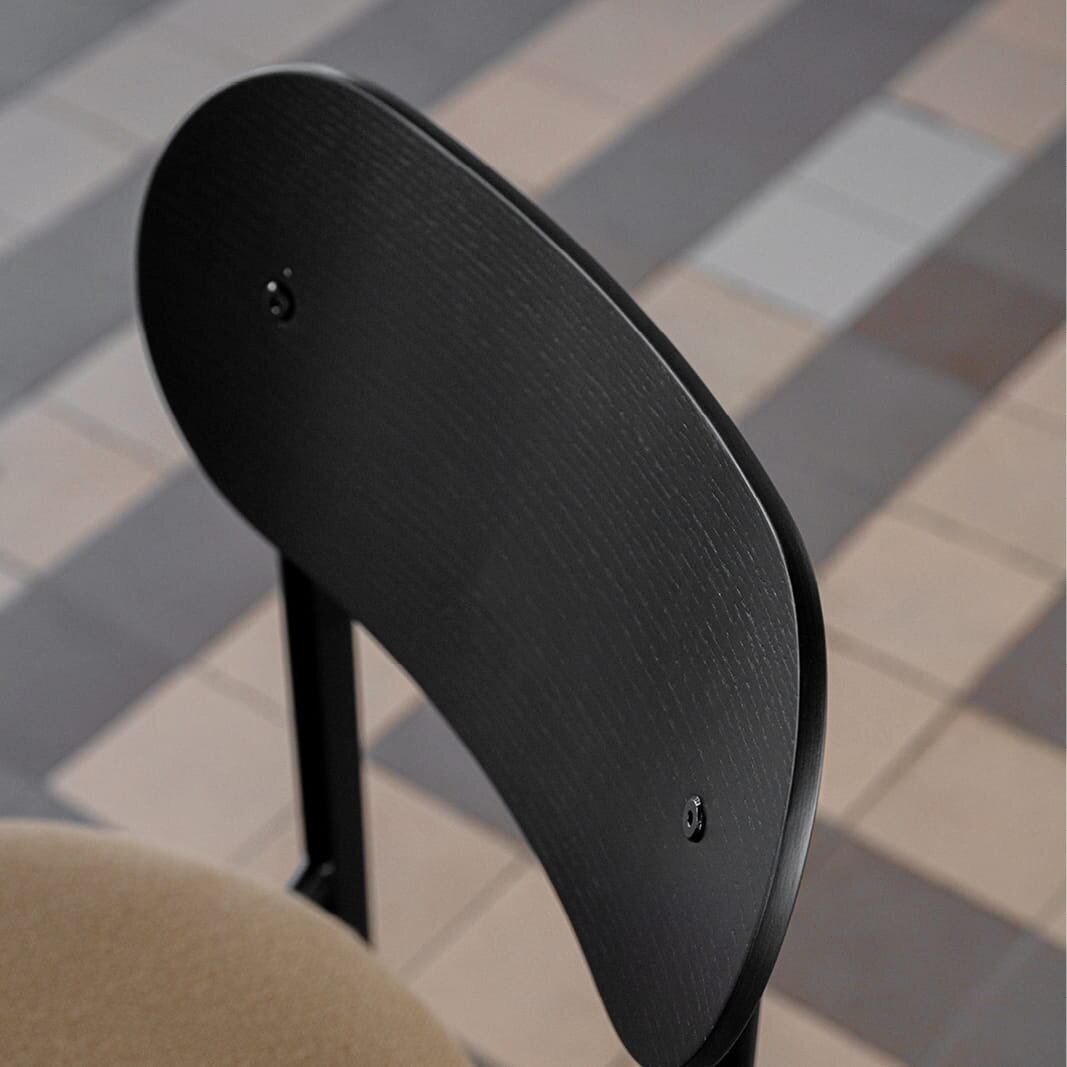 Design modern dining chair | Oblique Dining Chair olbia ecru102 | Studio HENK | 