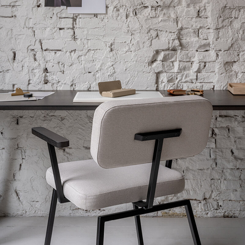 Rectangular Design dining table | Slim X-type Home Desk Steel black powdercoating | HPL Fenix beige arizona | Studio HENK| 