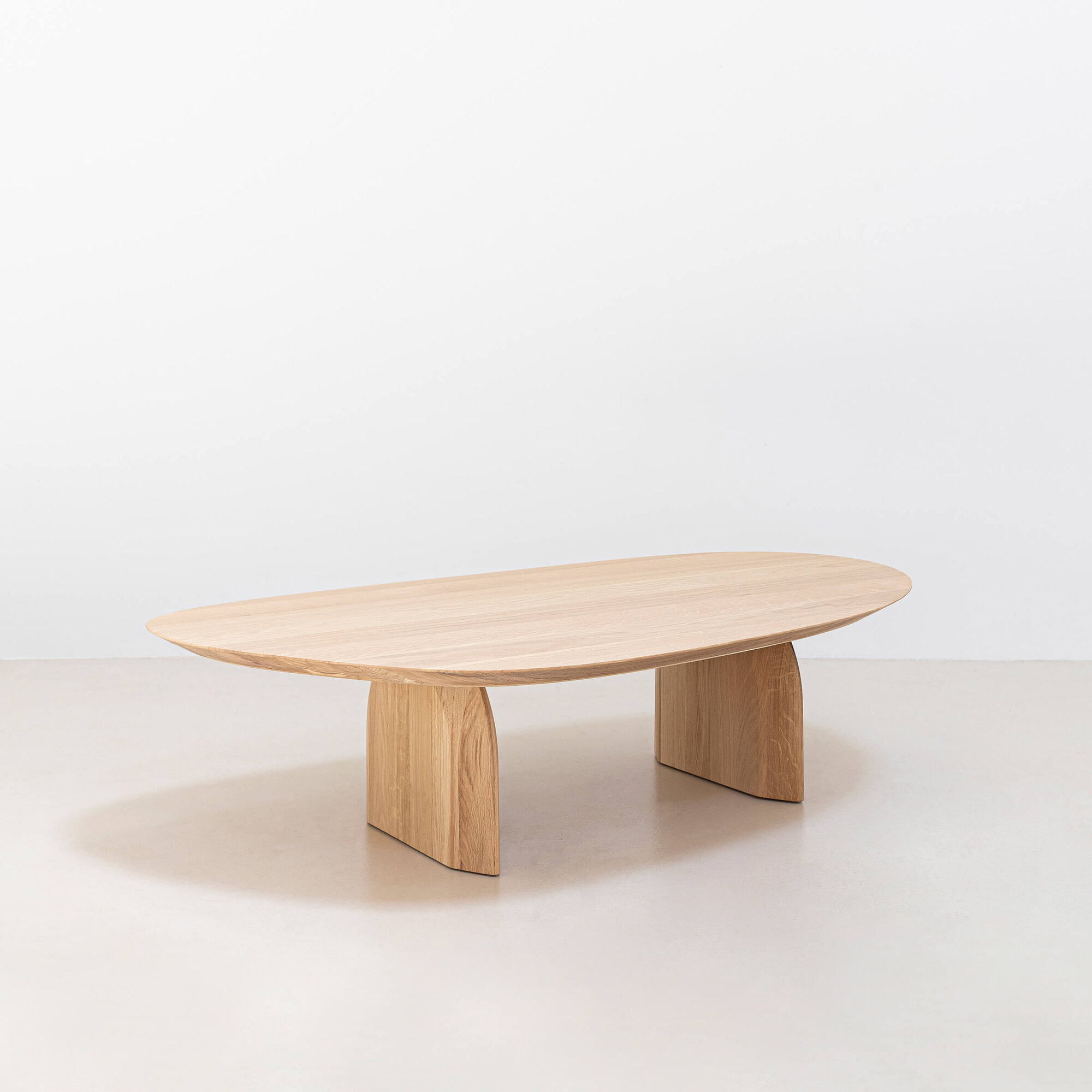Design Coffee Table | Slot Coffee Table Walnut naturel lacquer | Walnut naturel lacquer | Studio HENK| 
